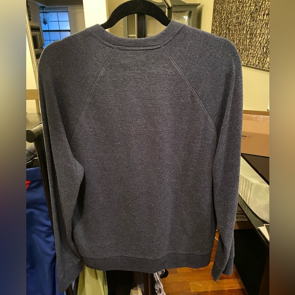 Banana Republic sweater - Picture 2 of 3